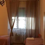 A Casa Doina Airport 3* 피사