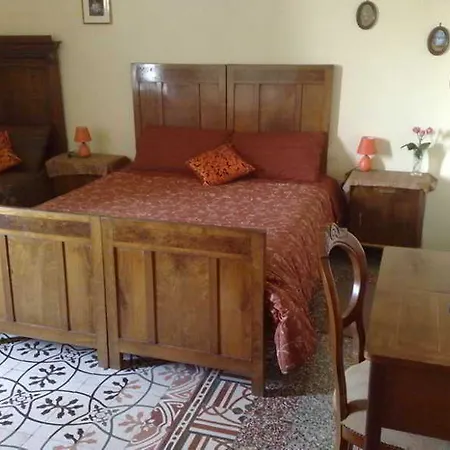 A Casa Doina Airport 3* פיזה